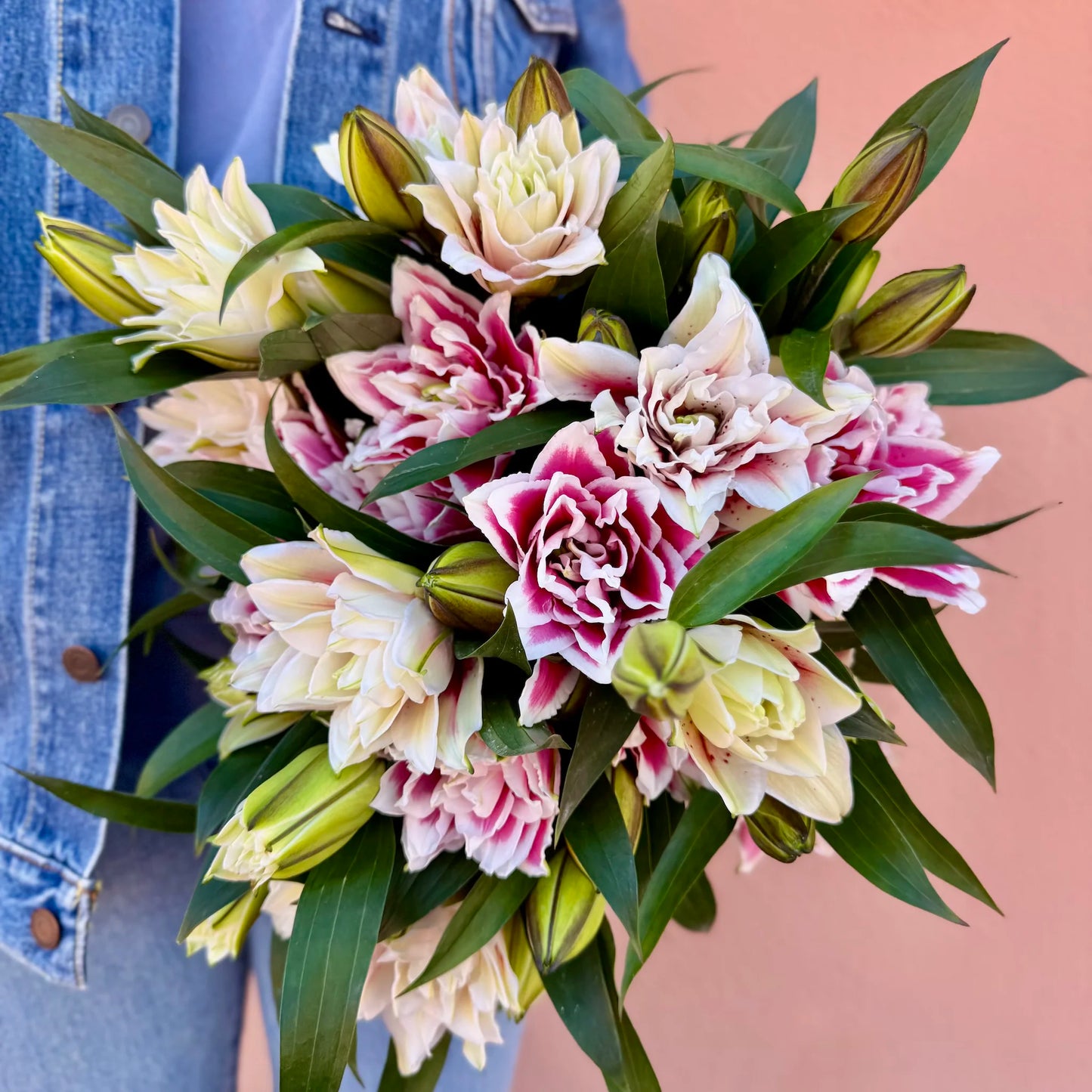 Send Roselily Doubles Bunch delivery by Florster Barcelona